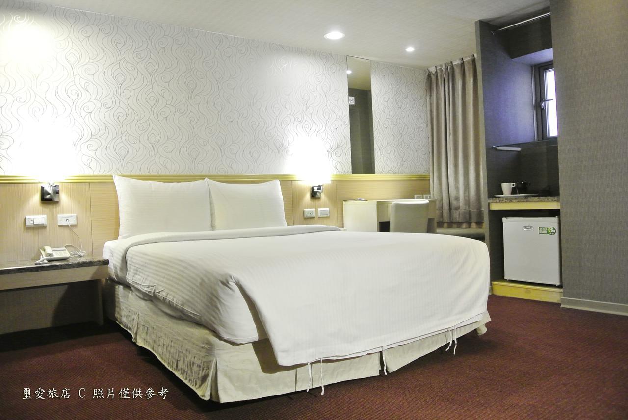 Say Love Hotel Tajpej Kültér fotó